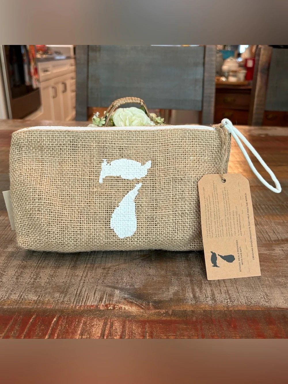 NEW Clarins FEED the Children #7 Zippered COSMETIC Bag/Pouch!